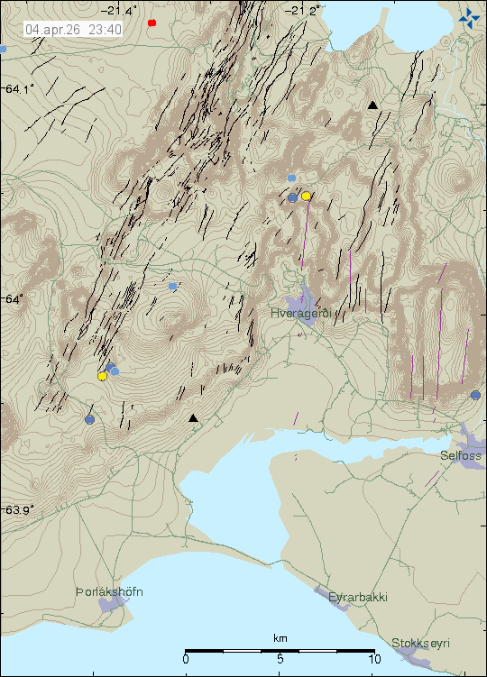 Kort með staðsetningum jarðskjálfta